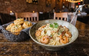 Red Lobster Shrimp Linguini Alfredo Family Pack (Serves 4)